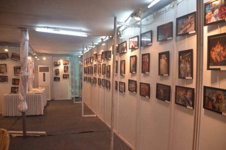 gallery grid image